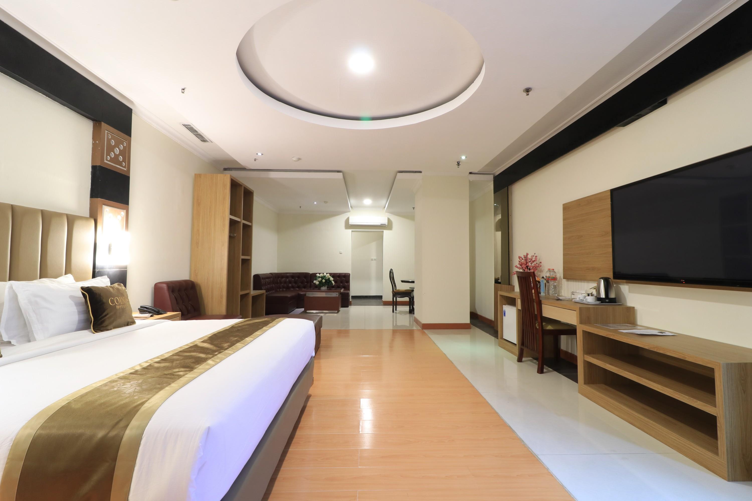 Coins Hotel Джакарта Экстерьер фото